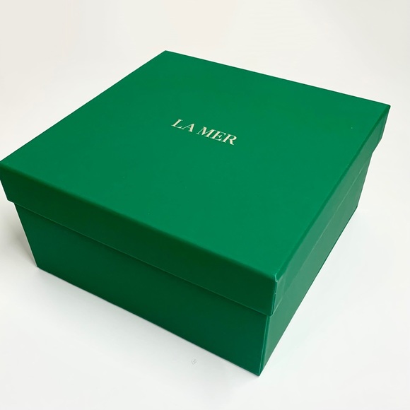 Beauty & Skincare Trunk Set - Picture 6 of 11